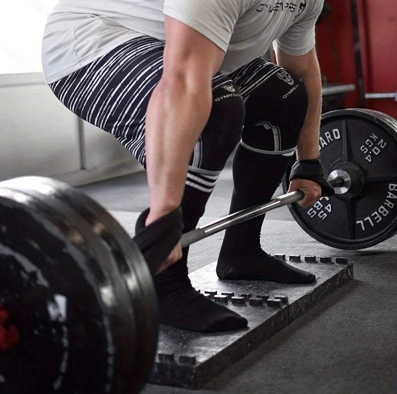 Weightlifting Wrist Wraps – Training & Powerlifting Support Figure-8